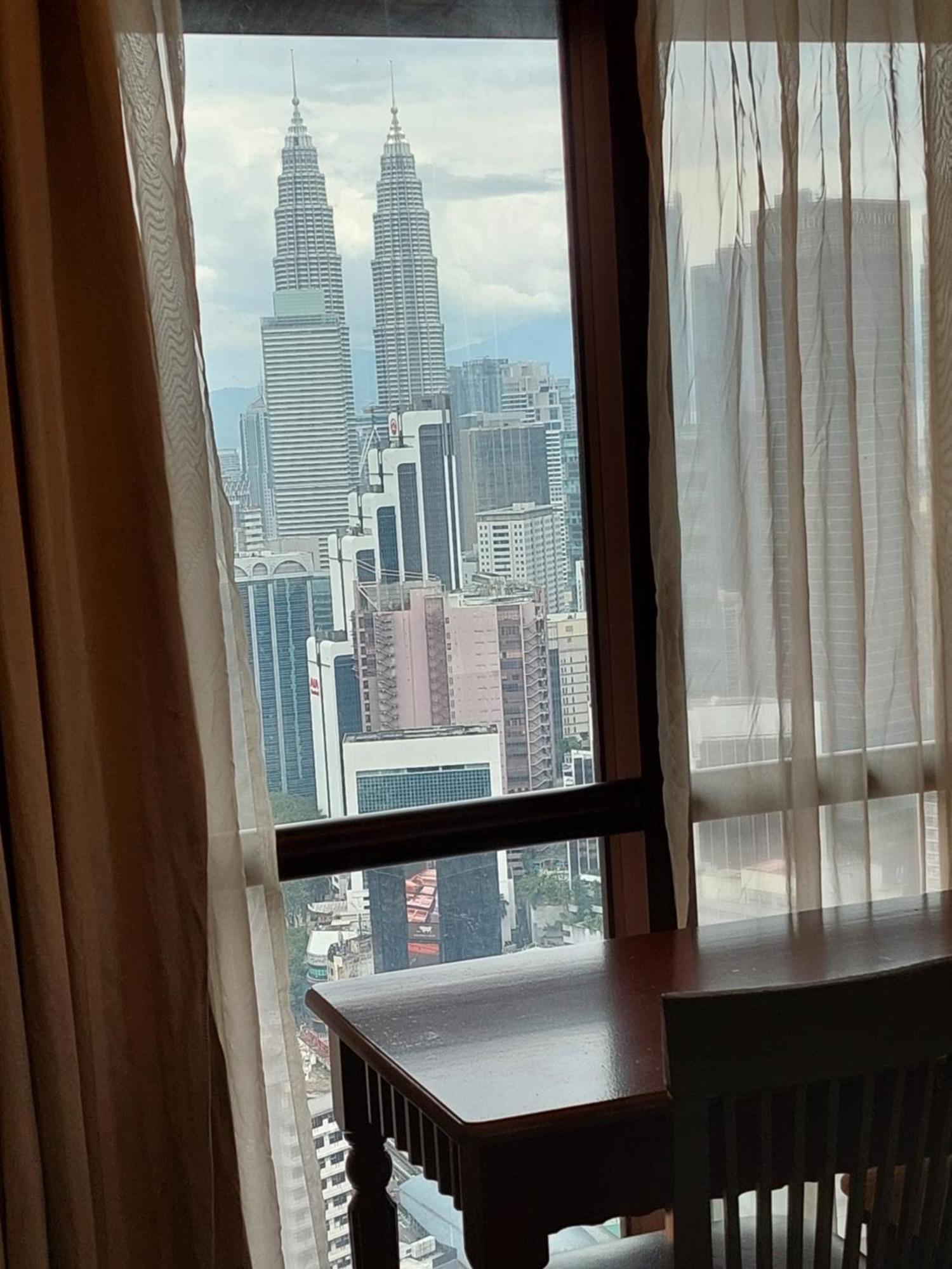 Go Daily Service Time Square Kl