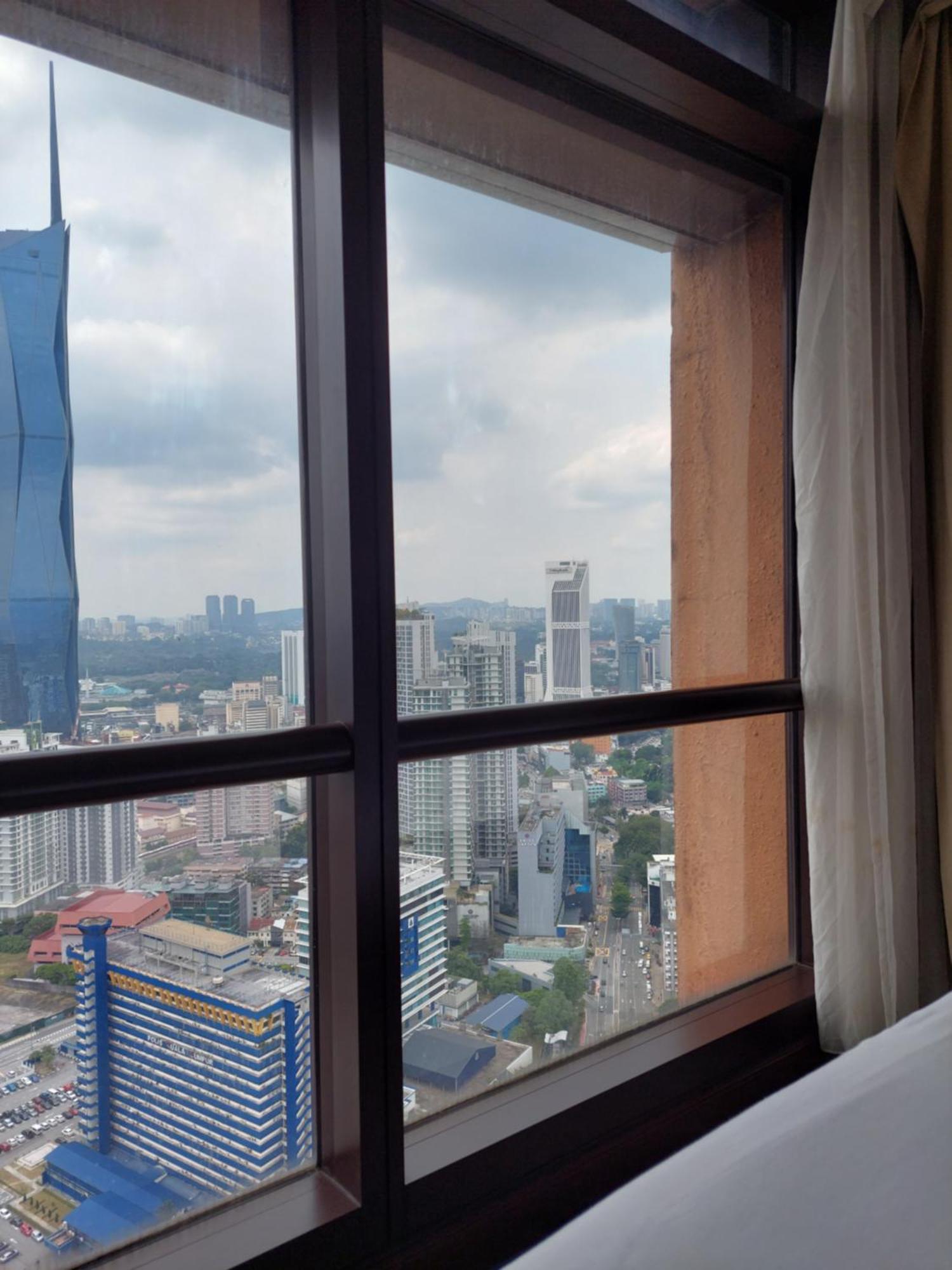 Go Daily Service Time Square Kl