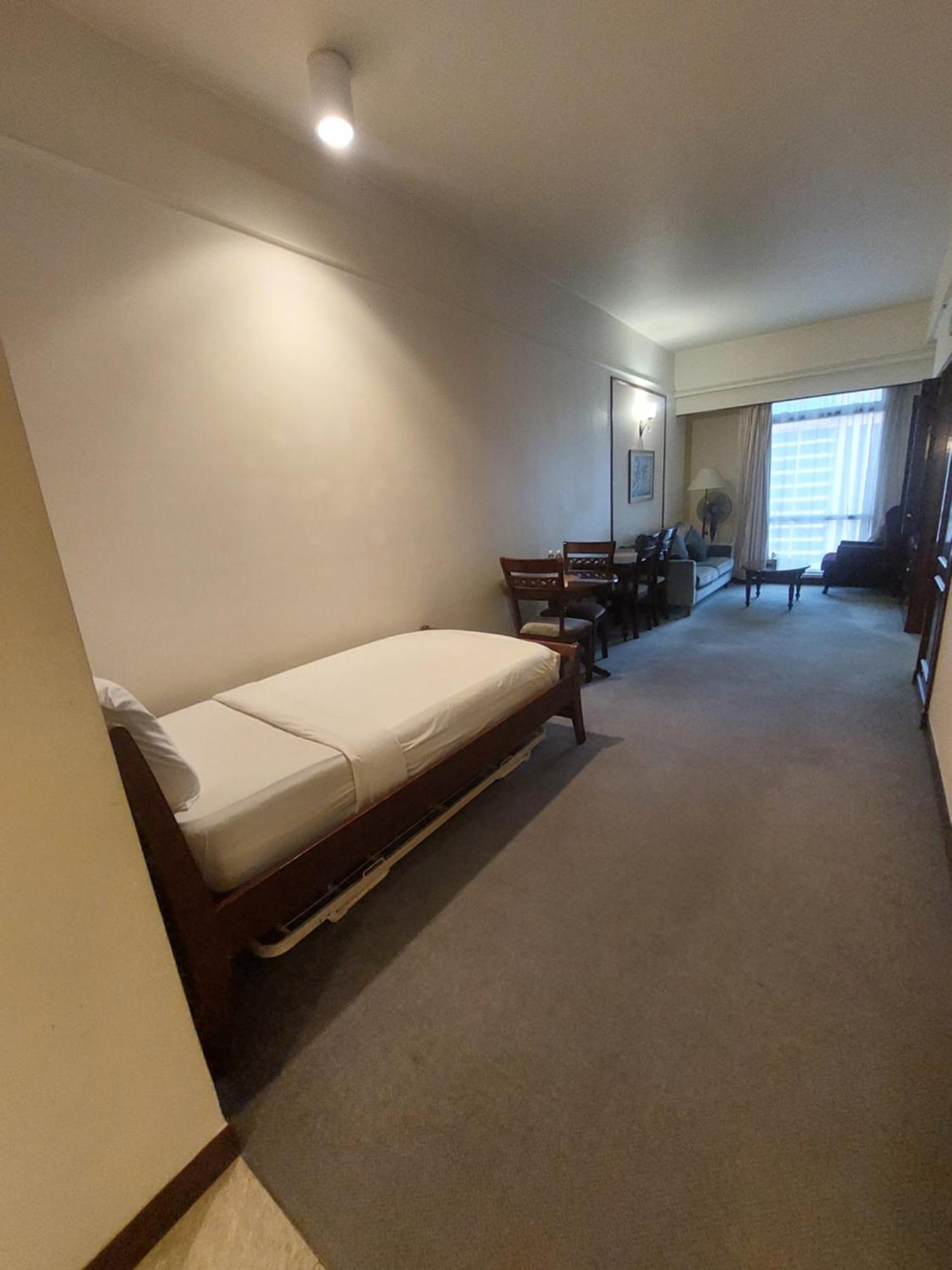 Go Daily Service Time Square Kl Apartment