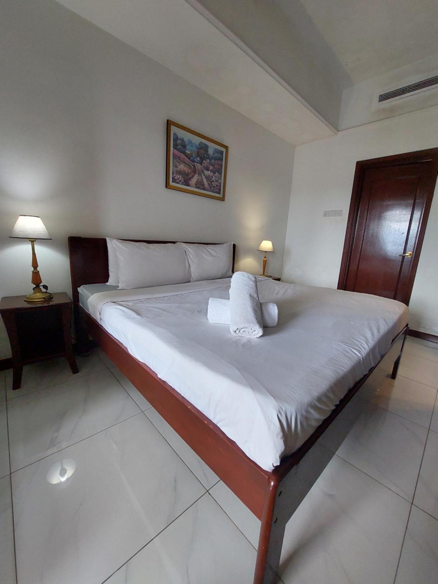 Go Daily Service Time Square Kl Apartment *